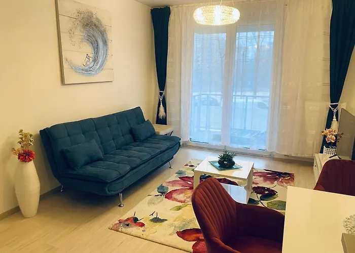 Appartement à 2 Chambres à Coucher